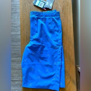 BOYS Under Armour Golf Shorts (with fun golf club print) NWT
